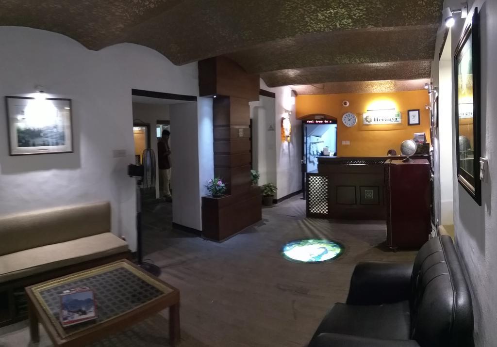 Hotel Heranya Катманду Экстерьер фото