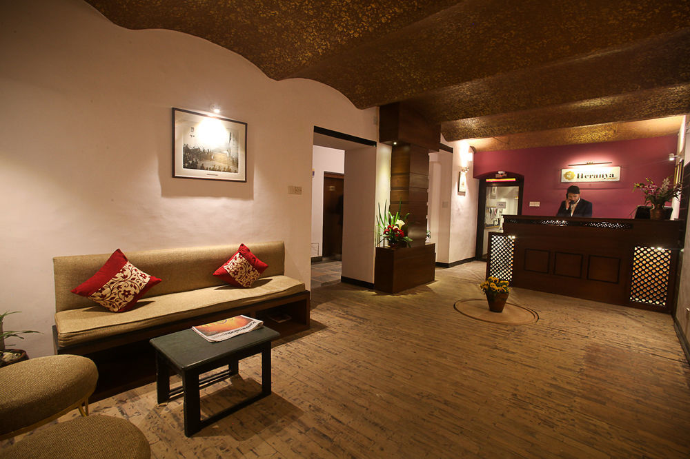 Hotel Heranya Катманду Экстерьер фото